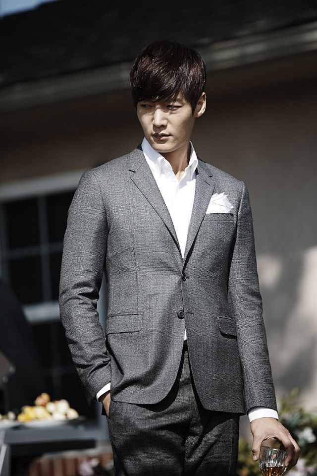“Heirs”: Handsome Vs. Handsome = Lee Min Ho Vs. Choi Jin Hyuk | Couch